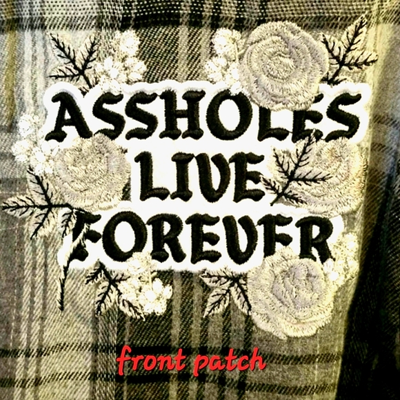 🆕️ Assholes Live Forever Women's Rose Flannel Graphic Shirt - Picture 6 of 12
